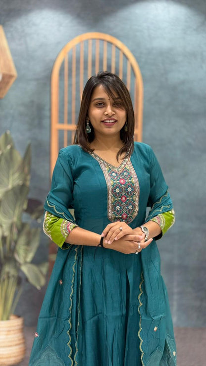 SHAGUN FASHION Teal Embroidered Kurta Set with Dupatta