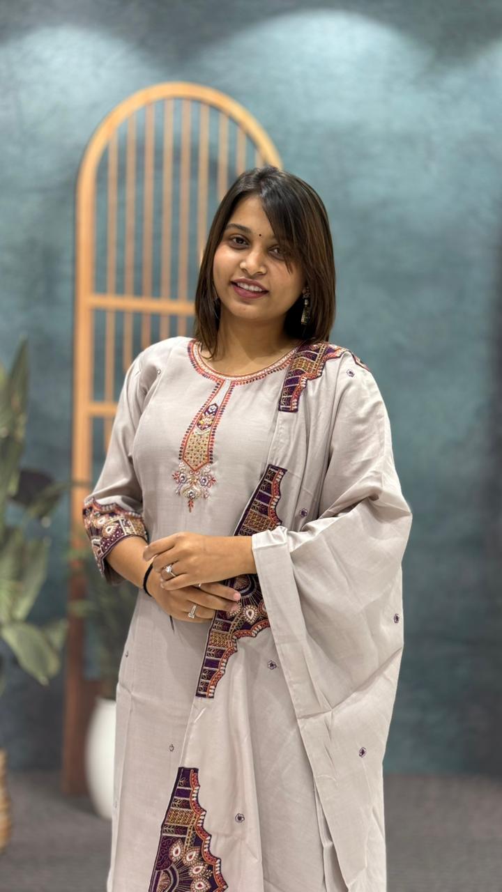 SHAGUN FASHION Handwork Straight Kurta Set with Dupatta