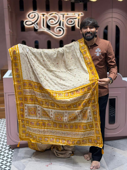 SHAGUN FASHION Beige Traditional Woven Saree with Contrast Border | Festive Ethnic Wear by Shagun Sarees