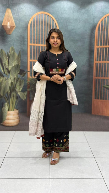 SHAGUN FASHION Ethnic Printed Kurta Set with Palazzo & Dupatta