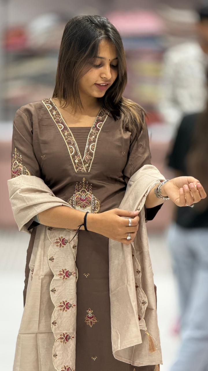 Embroidered Kurti Pant Set with Dupatta | Ethnic Suit for Women | Festive & Office Wear
