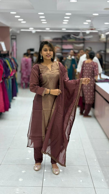 Elegant Silk Blend Kurti Pant Set with Organza Dupatta | Ethnic Wear for Women