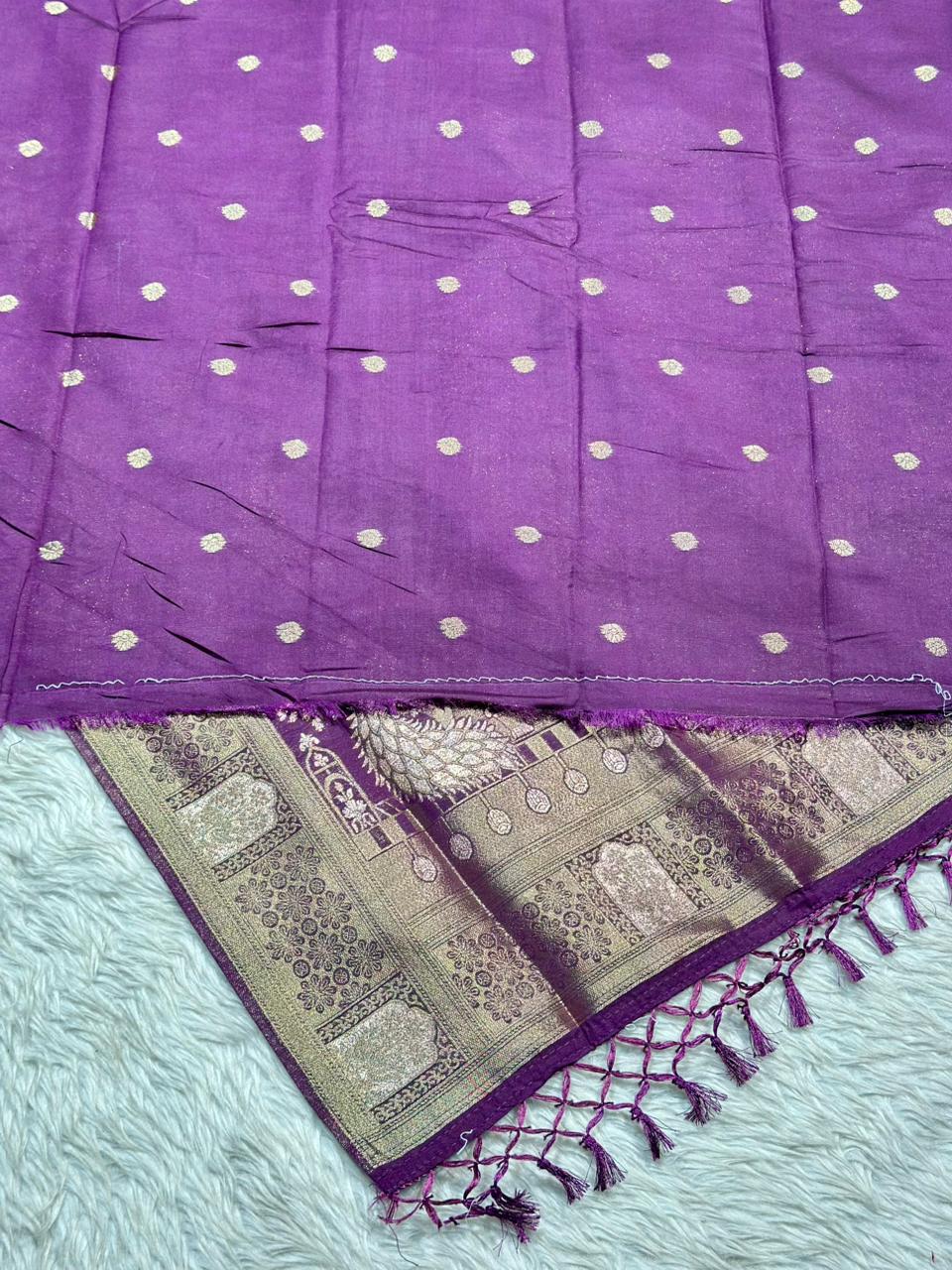 SHAGUN FASHION Premium Silk Saree with Rich Zari Border & Tassels – Elegant Festive Wear
