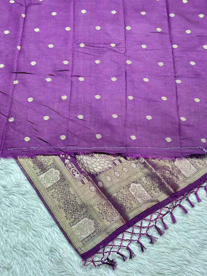 SHAGUN FASHION Premium Silk Saree with Rich Zari Border & Tassels – Elegant Festive Wear