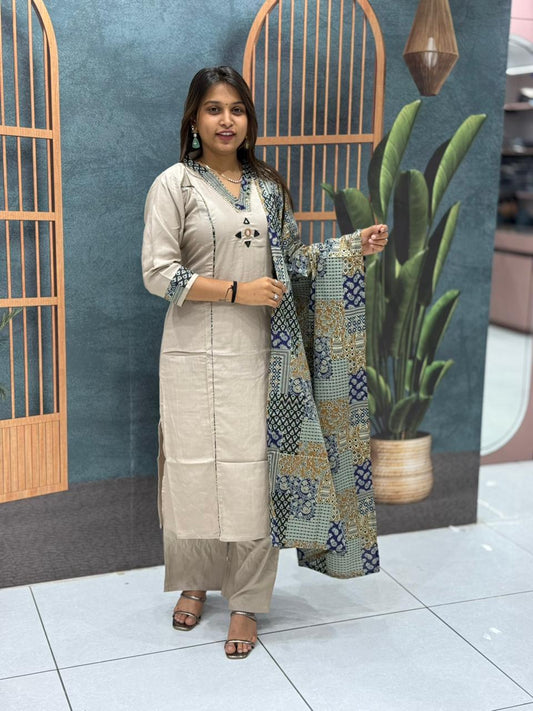 Elegant Straight Kurta Set with Printed Dupatta – Classy Daily Wear by SHAGUN FASHION