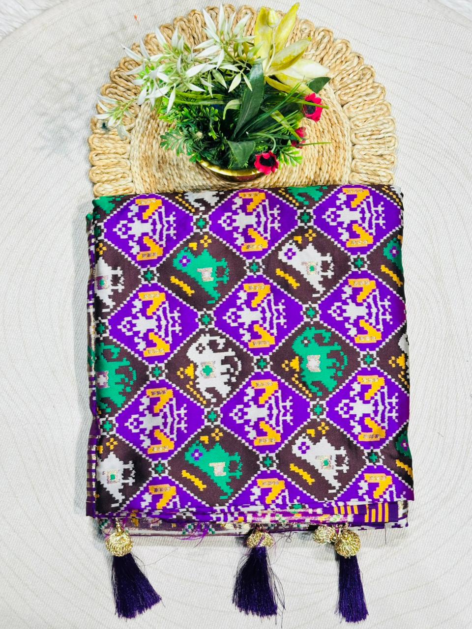 Royal Patola Style Printed Saree with Rich Border & Tassels – Premium Collection by SHAGUN FASHION