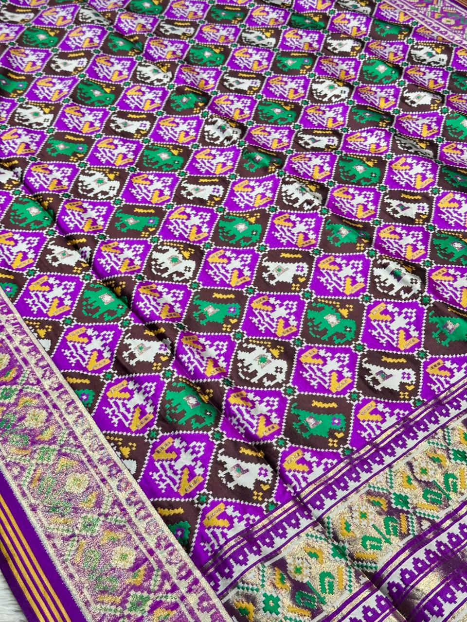 Royal Patola Style Printed Saree with Rich Border & Tassels – Premium Collection by SHAGUN FASHION