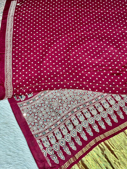 Royal Elephant Print Traditional Saree With Golden Border By SHAGUN FASHION