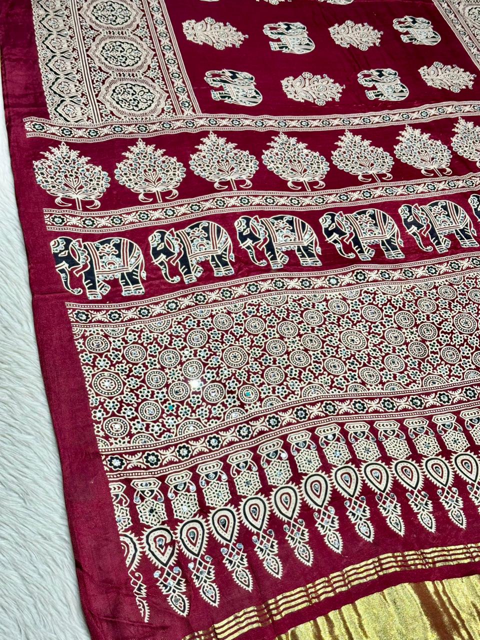 Royal Elephant Print Traditional Saree With Golden Border By SHAGUN FASHION