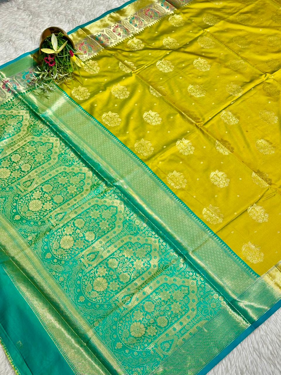 Royal Kanjivaram Style Silk Saree With Rich Peacock Border By SHAGUN FASHION