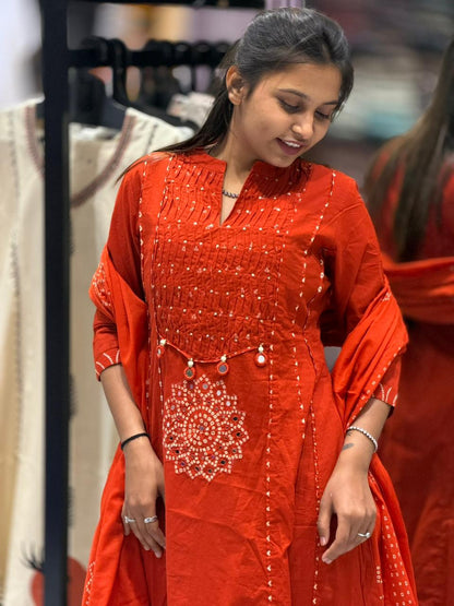 Stylish Bandhani Print Kurti Pant Dupatta Set By SHAGUN FASHION