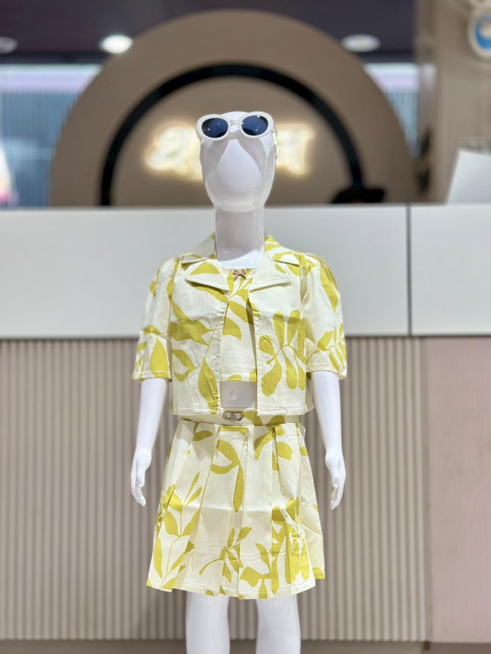 Chic Summer Vibes: 3-Piece Floral Co-ord Set by SHAGUN FASHION