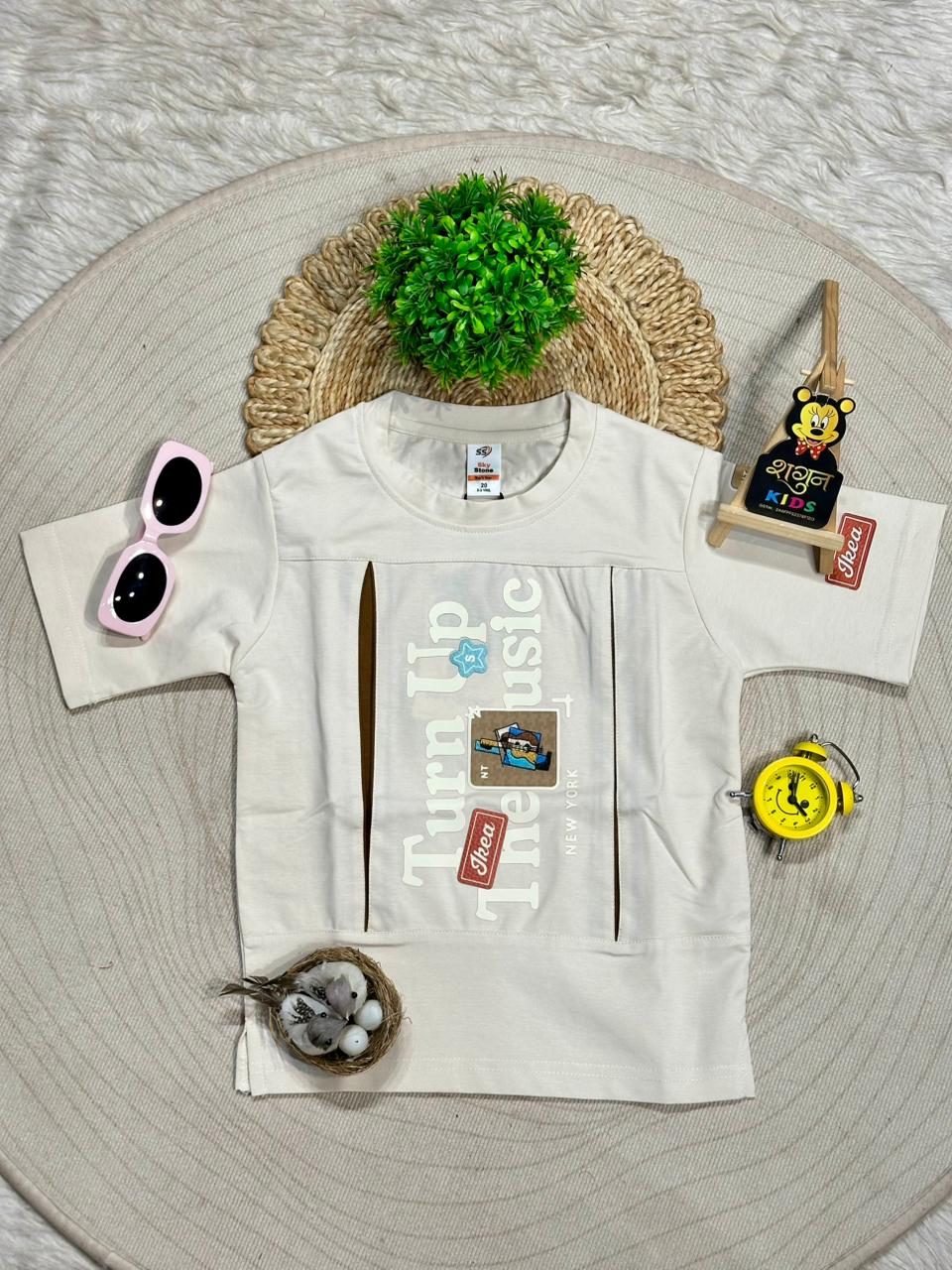 SHAGUN FASHION: Rock the Beat with Coolest Music Tees