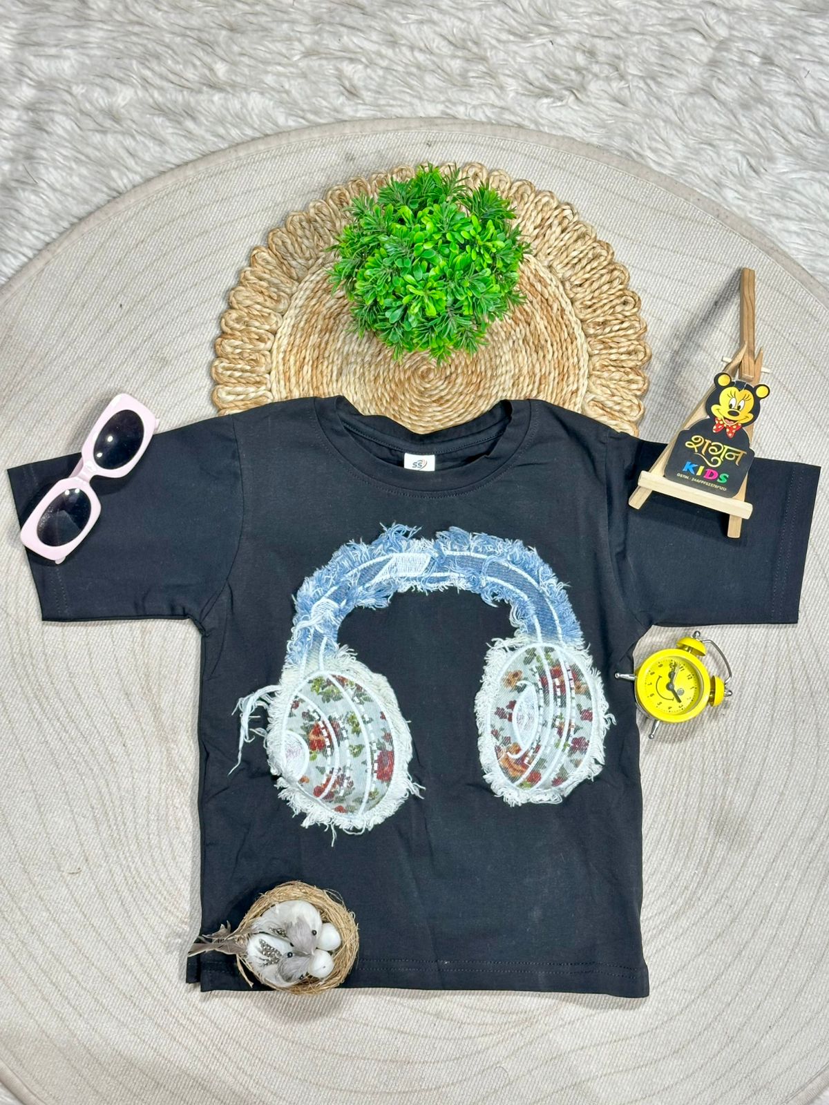 SHAGUN FASHION: Cool Headphones Tee for Your Little Rockstars