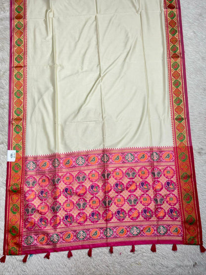 Traditional Elegance Redefined: The Must-Have Saree from SHAGUN FASHION
