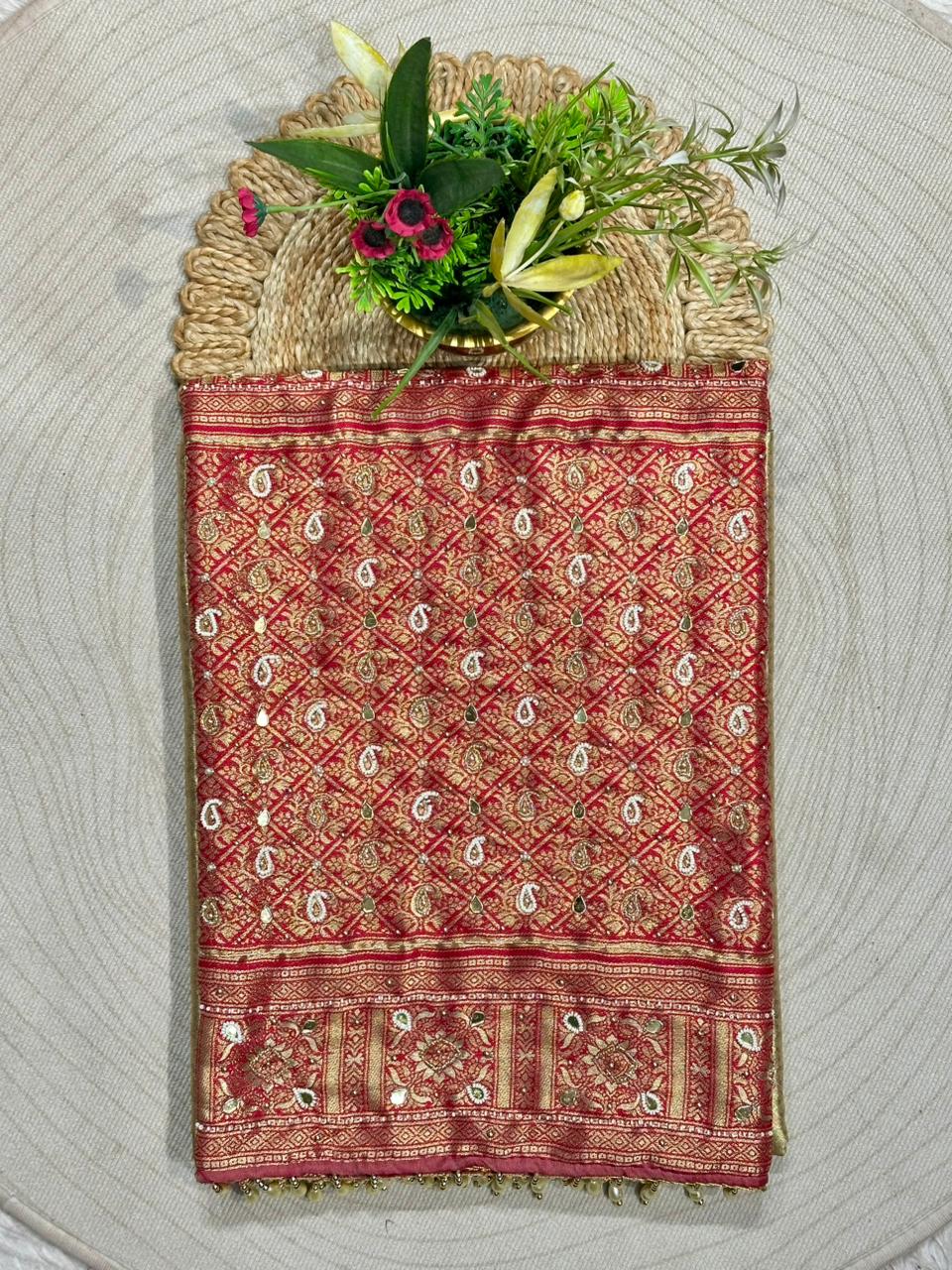 Experience Royal Grace with the Stunning Saree from SHAGUN FASHION