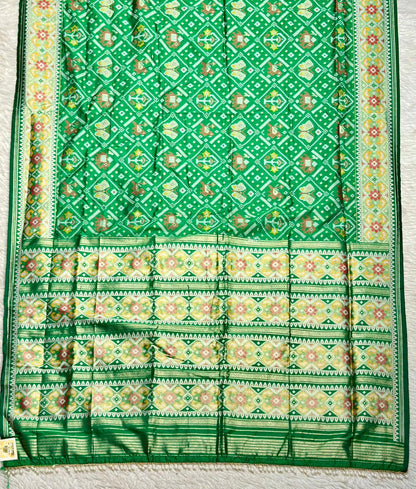 Traditional Saree – A Must-Have from SHAGUN FASHION