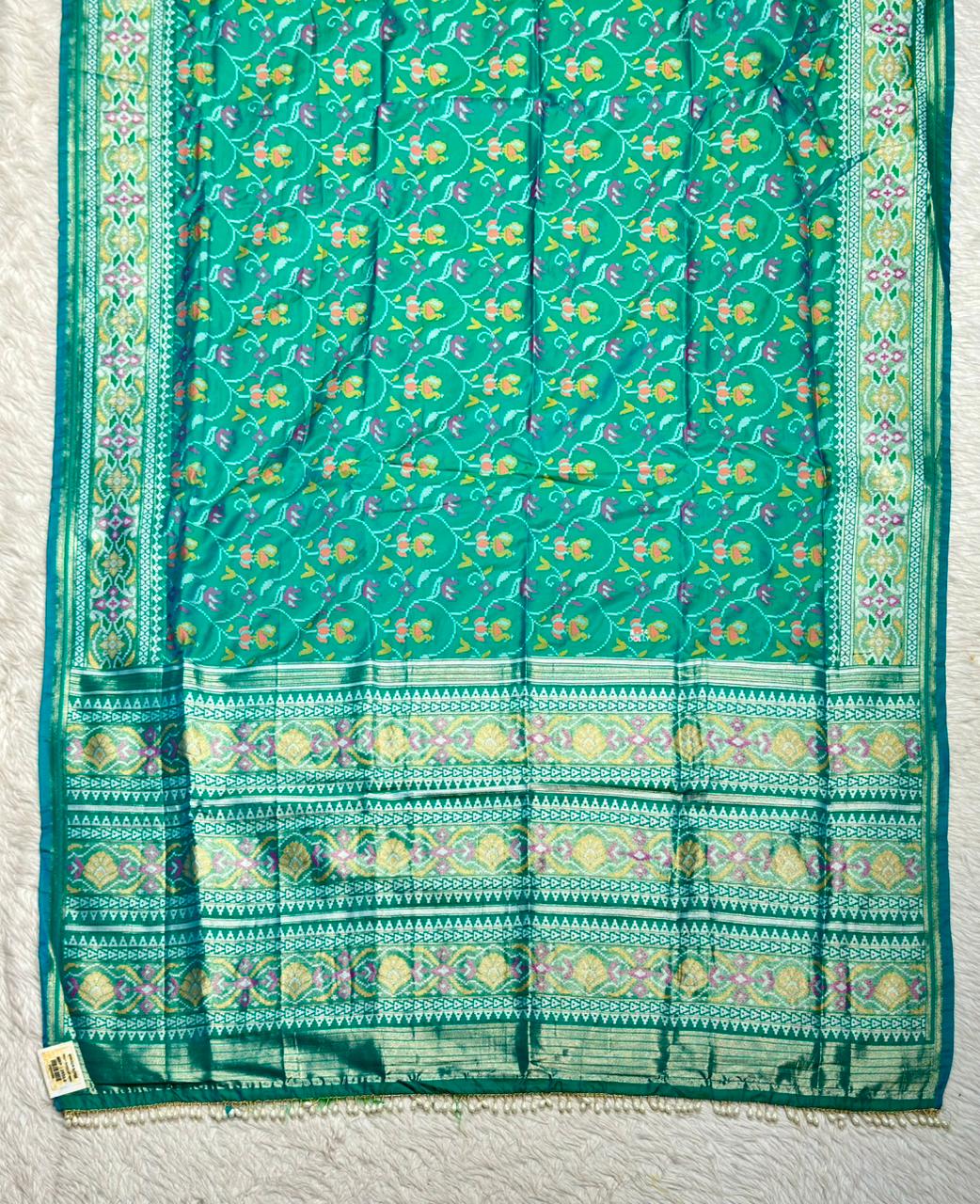 Steal the Show in This Gorgeous Green Saree – Only at SHAGUN FASHION