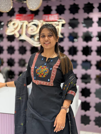 SHAGUN FASHION Premium Black Cotton Kurti Pant Set with Dupatta