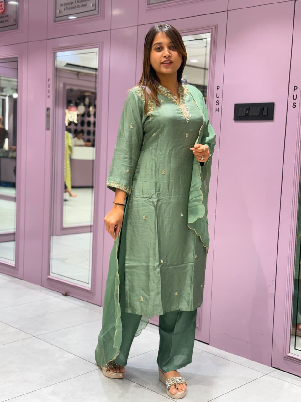 SHAGUN FASHION - Elegant Sage Green Designer Kurti Set