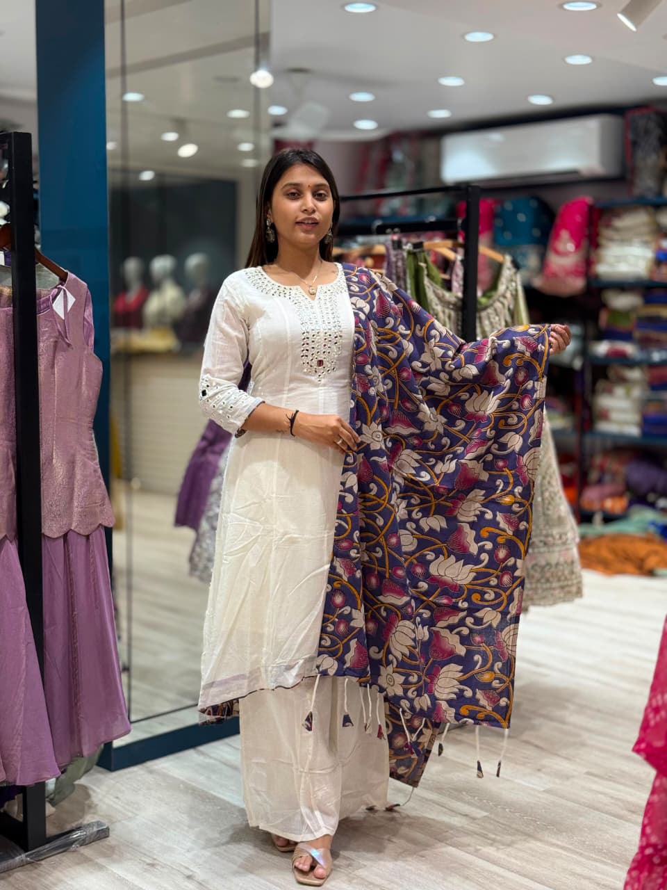 SHAGUN FASHION Off-White Mirror Work Kurti Set with Kalamkari Dupatta