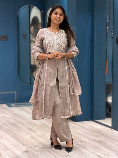 SHAGUN FASHION Designer Front-Slit Chanderi Silk Kurti Set with Delicate Embroidery & Matching Dupatta (Exclusively on zankhi.in)