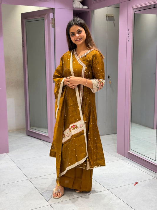 SHAGUN FASHION Traditional Angrakha Kurti Set with Dupatta