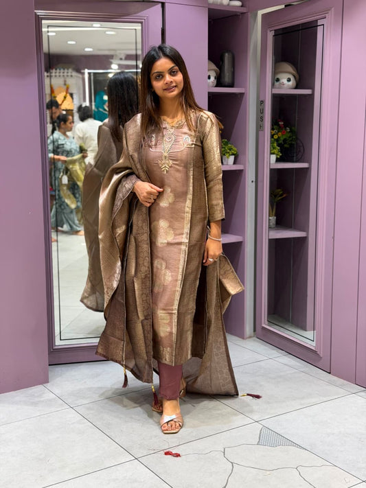 SHAGUN FASHION Premium Designer Silk Kurti Set with Banarasi Dupatta