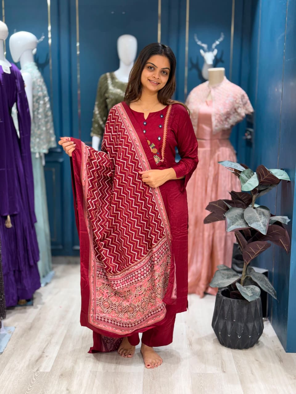 SHAGUN FASHION Premium Designer Embroidery Kurti Set with Printed Dupatta | Available on zankhi.in