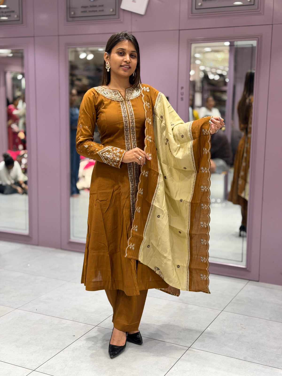 SHAGUN FASHION Designer Embroidered Kurti Pant Set with Dupatta