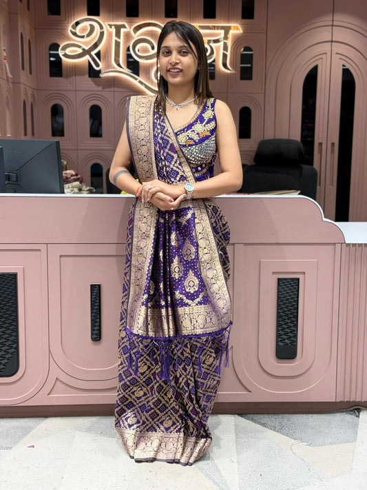 SHAGUN FASHION Premium Banarasi Art Silk Bandhani Jacquard Saree with Mirror-Work Heavily Embroidered Blouse Piece