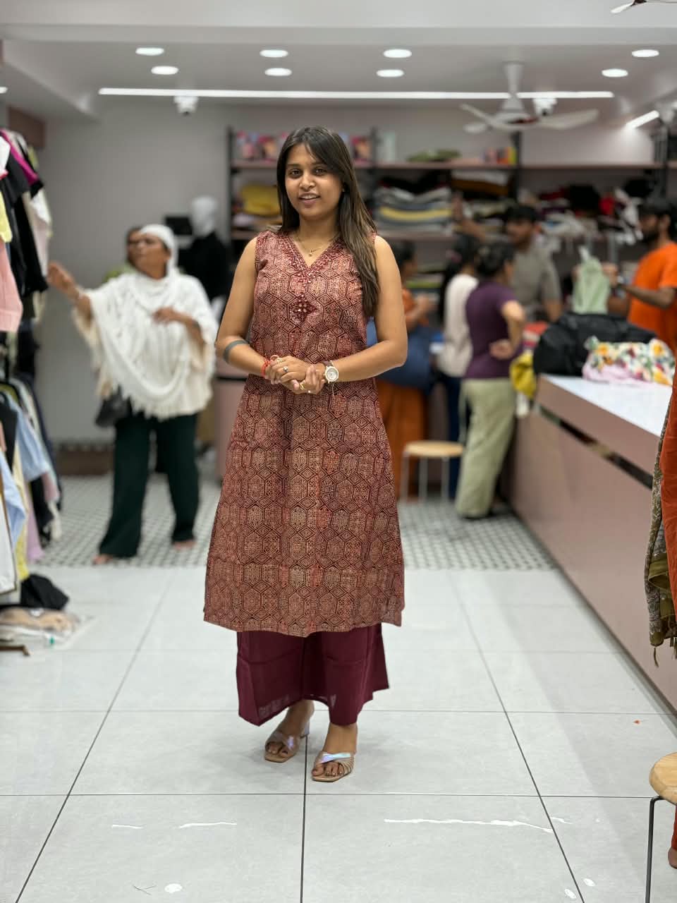 SHAGUN FASHION – Sleeveless Geometric Print Cotton Kurti & Palazzo Set