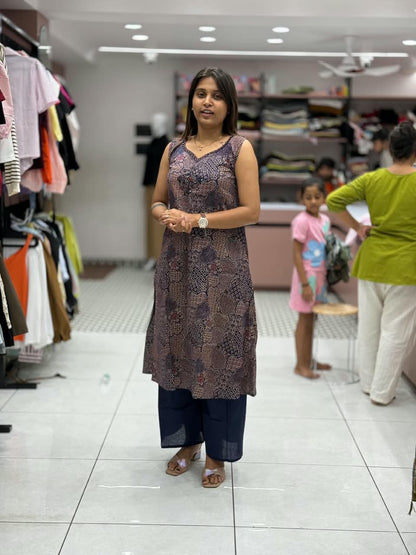 SHAGUN FASHION – Premium Printed Cotton Kurti & Palazzo Set (Exclusively on zankhi.in)
