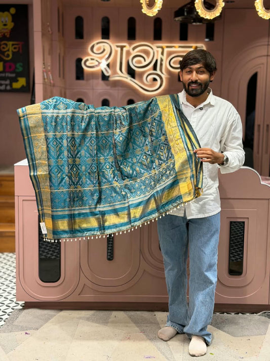 SHAGUN FASHION Exclusive Patola Silk Saree With Rich Zari Weaving & Pearl Latkan