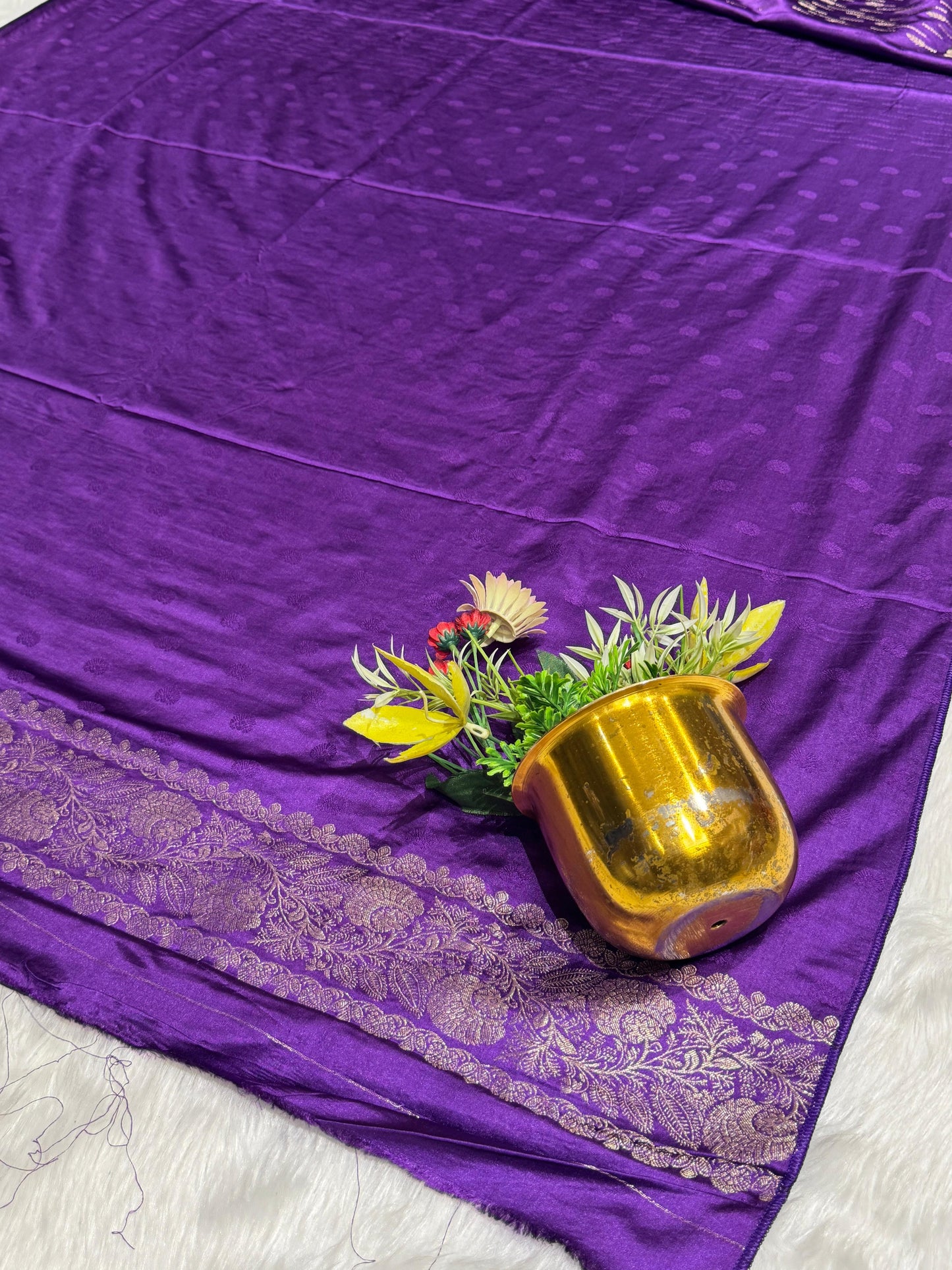 Affordable Silk Saree with Vivid Work – Elegant Silk Fabric and Stunning Designs ✨🌸