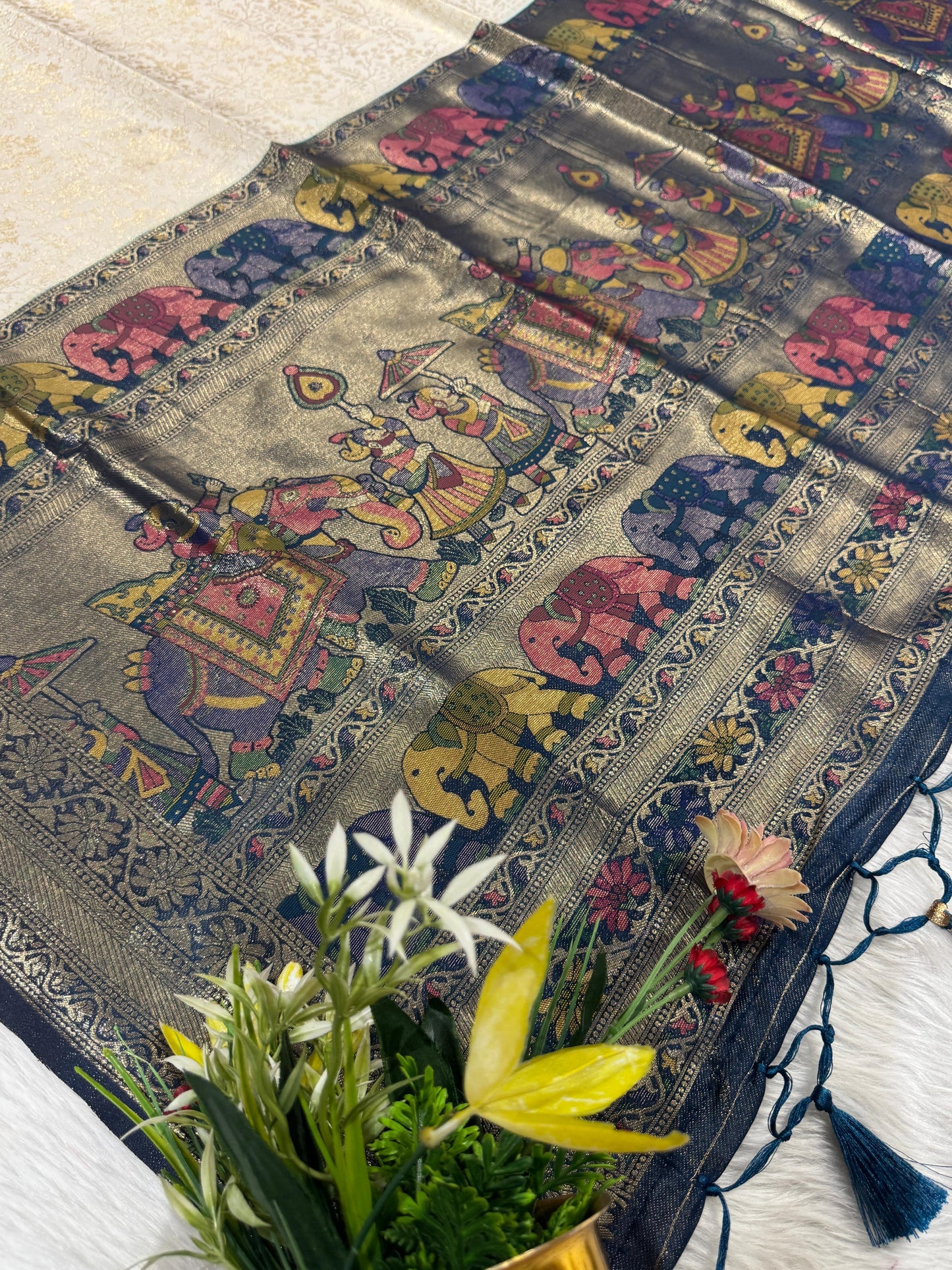 ✨ Elegant Dual-Tone Kanjivaram Silk Saree with Designer Pallu | Traditional Yet Trendy 💃