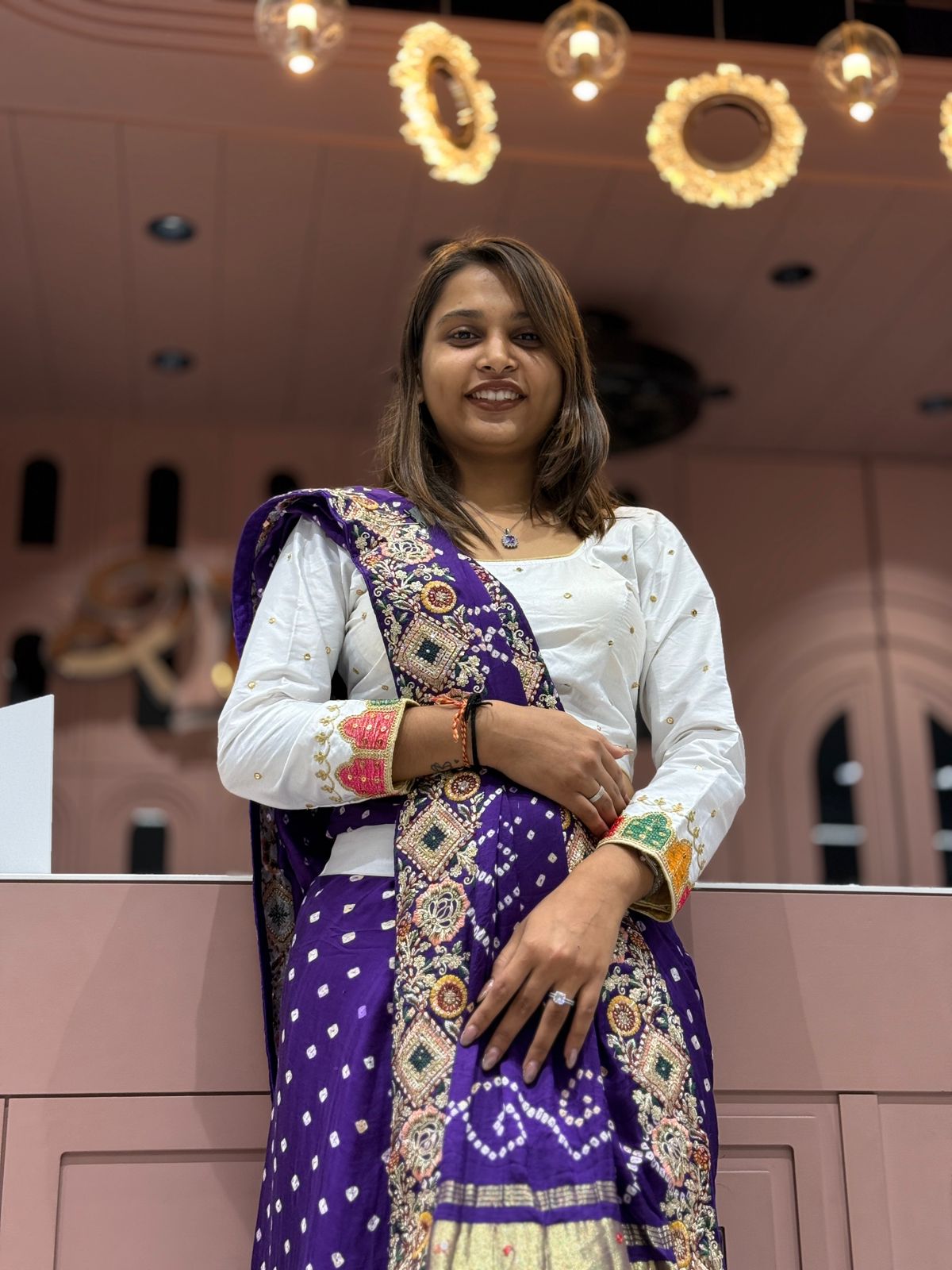 🪔 Traditional Bandhani Saree with Kachhi Embroidery & Mirror Work | Festive & Wedding Wear