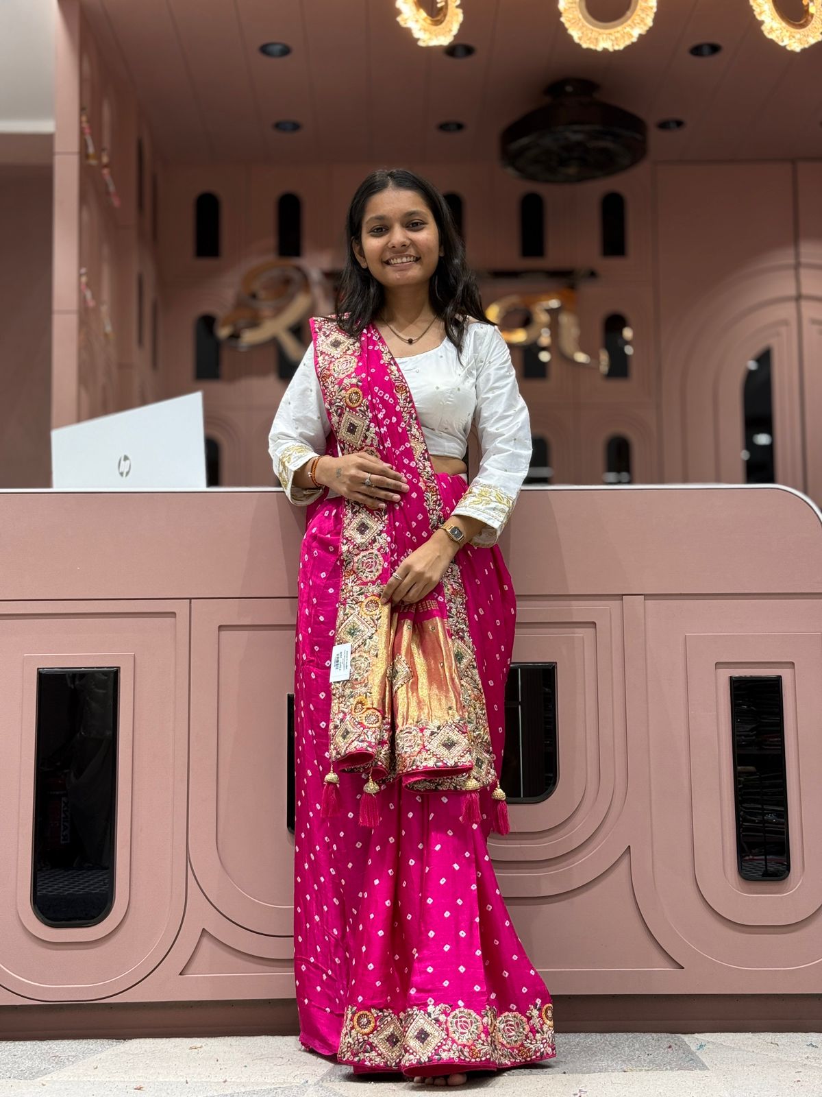 🪔 Traditional Bandhani Saree with Kachhi Embroidery & Mirror Work | Festive & Wedding Wear