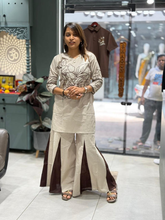 Floral Printed Kurti Set with Flared Palazzo Pants | Elegant Ethnic Wear – Shagun Fashion