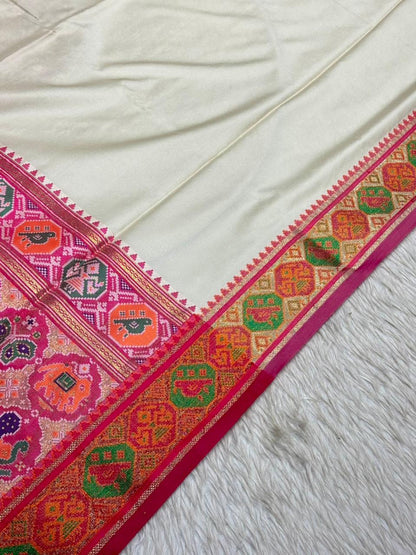 Traditional Elegance Redefined: The Must-Have Saree from SHAGUN FASHION