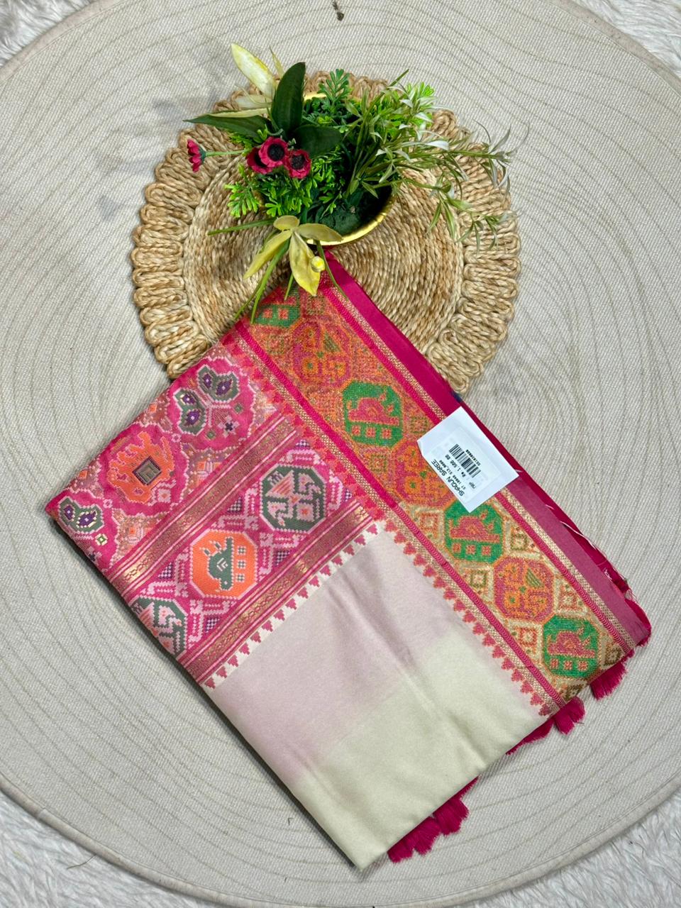 Traditional Elegance Redefined: The Must-Have Saree from SHAGUN FASHION