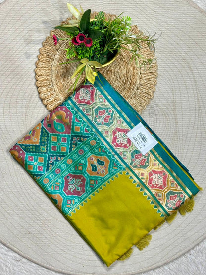 Traditional Elegance Redefined: The Must-Have Saree from SHAGUN FASHION