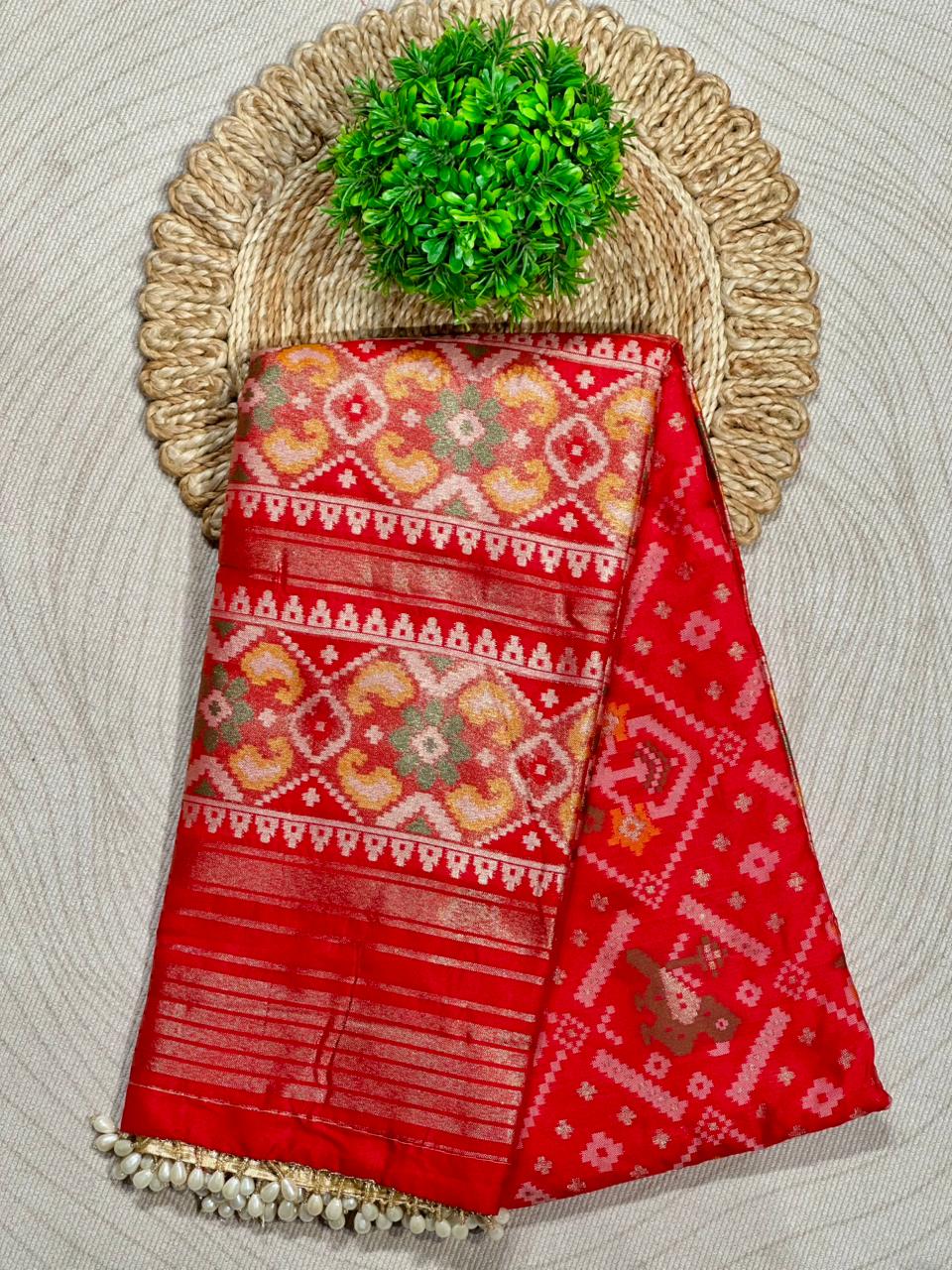 Traditional Saree – A Must-Have from SHAGUN FASHION