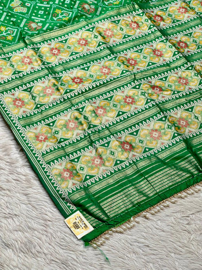Traditional Saree – A Must-Have from SHAGUN FASHION
