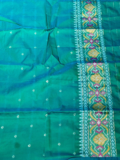 Steal the Show in This Gorgeous Green Saree – Only at SHAGUN FASHION