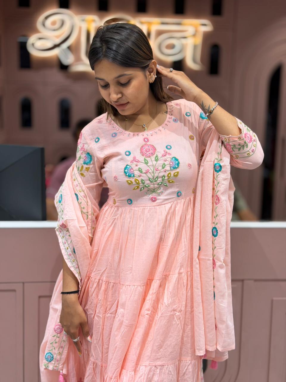 SHAGUN FASHION Beautiful Floral Anarkali Kurti Pant Set With Dupatta