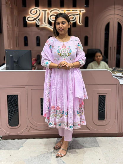 SHAGUN FASHION Beautiful Floral Anarkali Kurti Pant Set With Dupatta