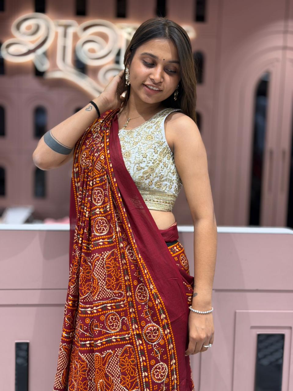 SHAGUN FASHION Premium Marodi & Gota Patti Bandhani Saree