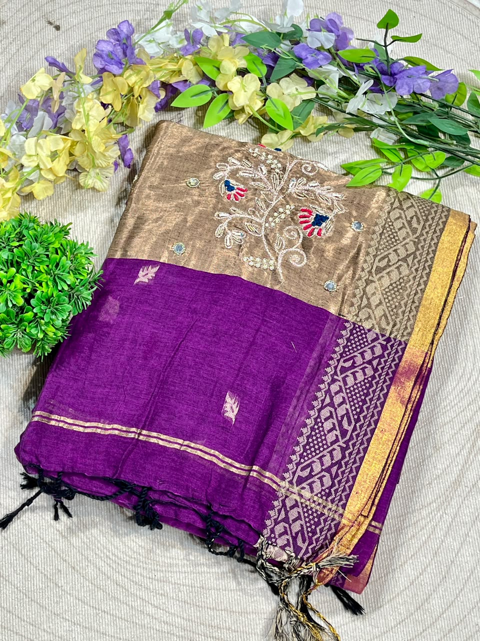 SHAGUN FASHION Beautiful Cotton Linen Saree with Rich Zari Border & Fancy Embroidery Work