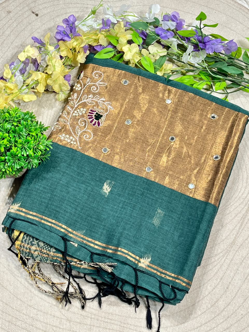 SHAGUN FASHION Beautiful Cotton Linen Saree with Rich Zari Border & Fancy Embroidery Work